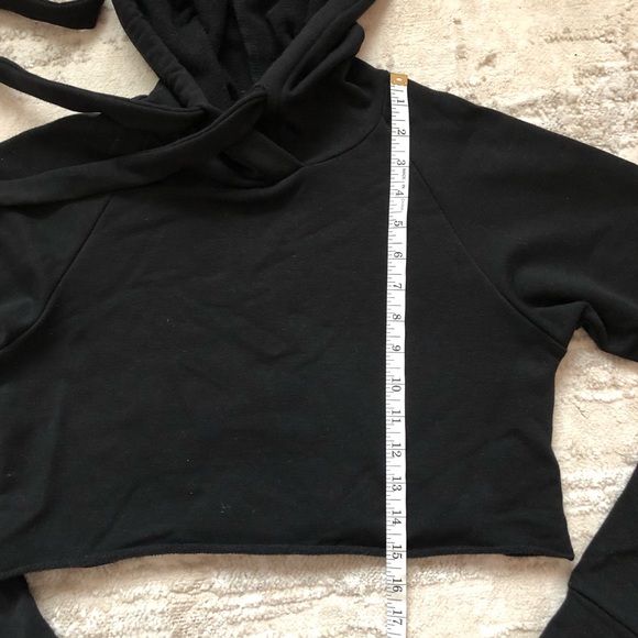 Super Cropped Black Hoodie Size Small - Picture 8 of 8